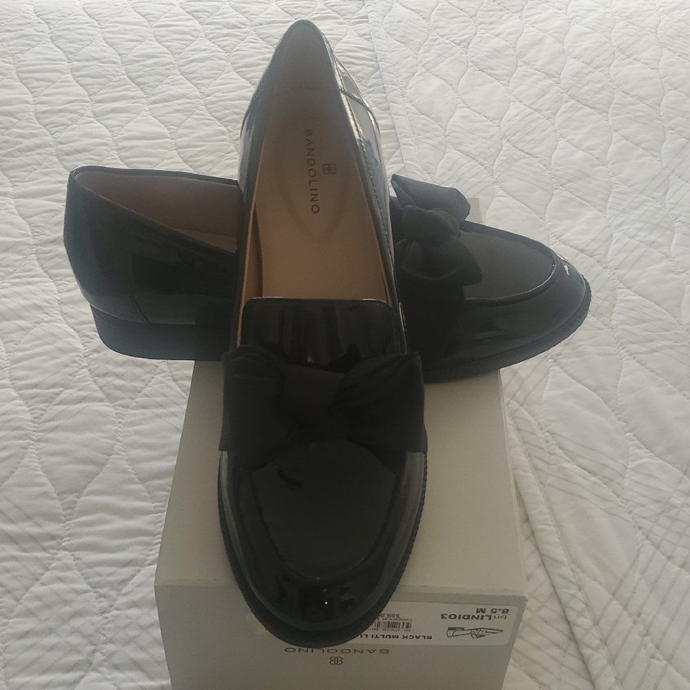 Bandolino Glossy Black Loafers with Bow